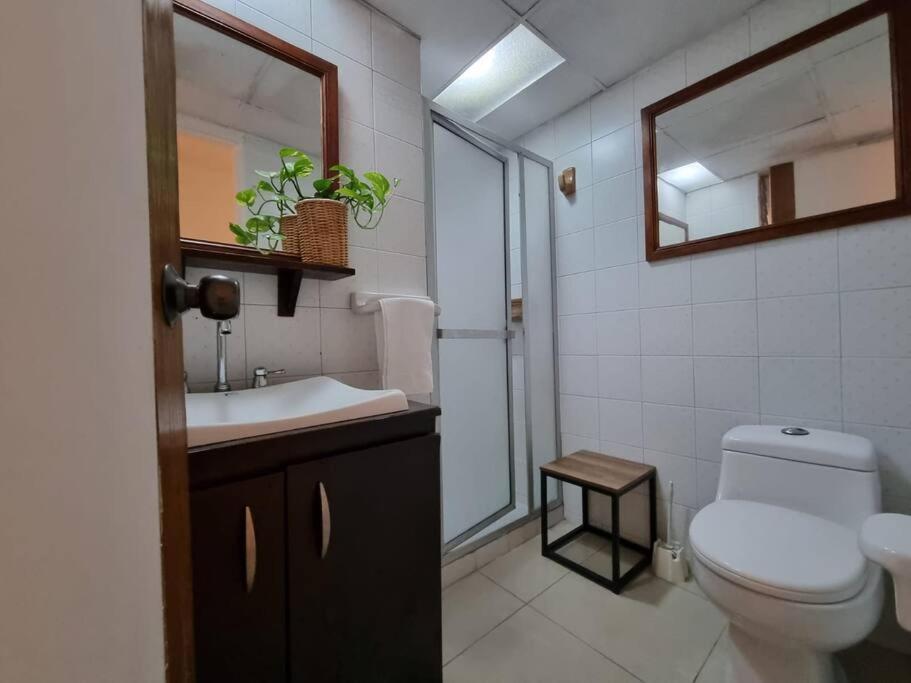 El Jardin De Manila Appartement Medellín Buitenkant foto